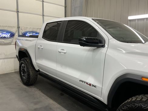 Used 2023 GMC Canyon AT4X w/ Edition 1 image 4