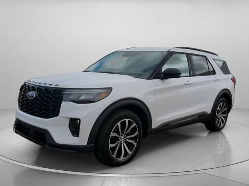 New 2026 Ford Explorer ST-Line image 11