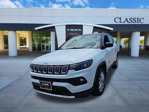 Used 2025 Jeep Compass Limited AWD/4WD image 3