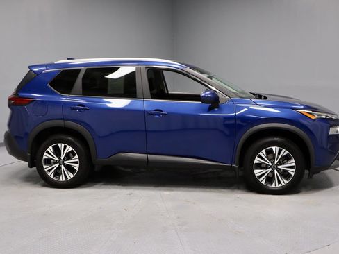 Certified 2023 Nissan Rogue SV w/ SV Premium B Package AWD/4WD image 12