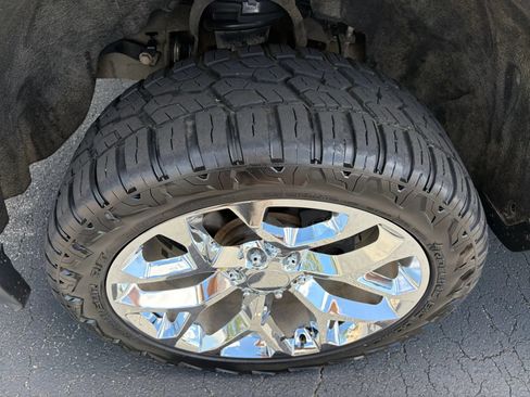 Used 2018 Chevrolet Silverado 1500 LT w/ Texas Edition AWD/4WD image 11