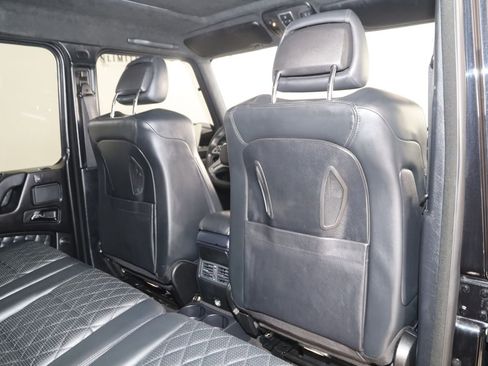 Used 2017 Mercedes-Benz G 63 AMG 4MATIC image 18