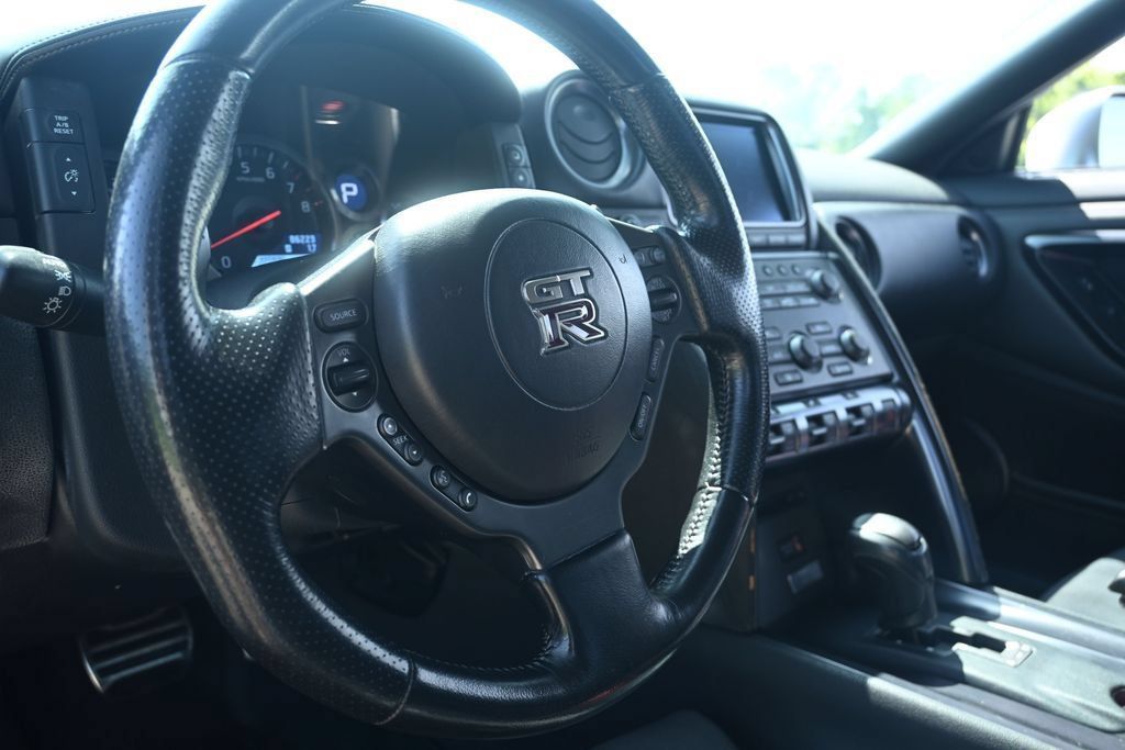 Used 2012 Nissan GT-R Premium AWD/4WD image 16