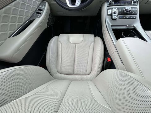 Used 2022 Hyundai Palisade Calligraphy image 13