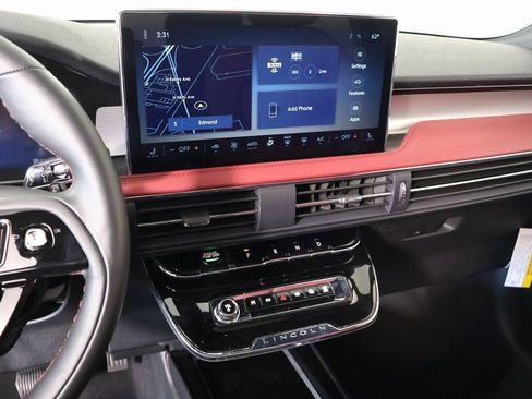 New 2026 Lincoln Corsair Grand Touring AWD/4WD image 5