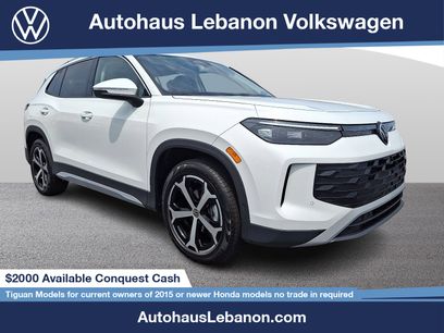 New 2025 Volkswagen Tiguan SE