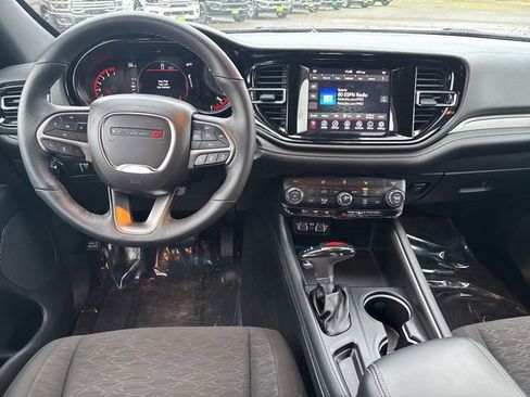 Certified 2024 Dodge Durango SXT image 20