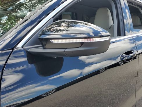 Certified 2025 Audi Q5 Premium Plus w/ Premium Plus AWD/4WD image 13