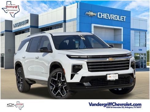 New 2026 Chevrolet Traverse High Country image 1
