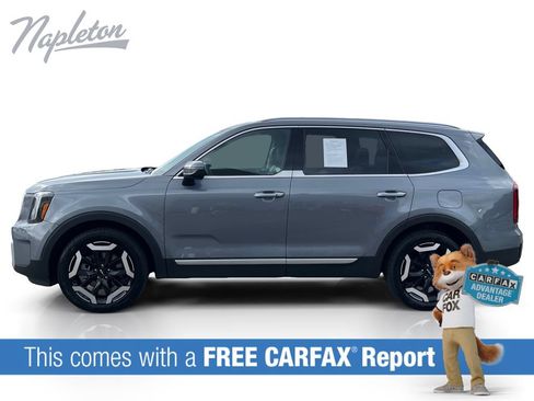 Used 2025 Kia Telluride S FWD image 2