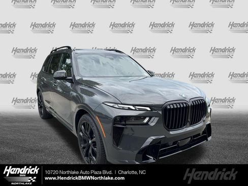 New 2027 BMW X7 xDrive40i w/ M Sport Package AWD/4WD image 1