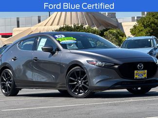 Used 2022 MAZDA MAZDA3 s video 2