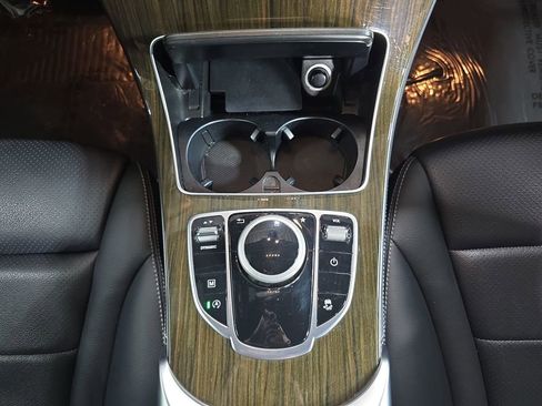 Used 2018 Mercedes-Benz GLC 300 image 20