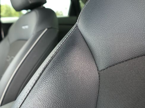 Used 2023 Kia Forte GT-Line FWD image 13