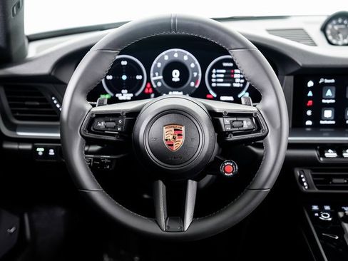 Used 2025 Porsche 911 Carrera image 14