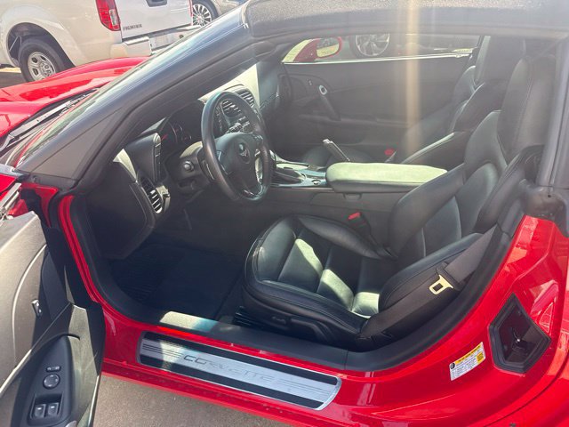 Used 2012 Chevrolet Corvette Convertible RWD image 9