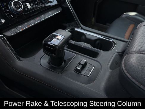 Used 2025 GMC Sierra 1500 AT4 w/ AT4 Premium Package AWD/4WD image 22
