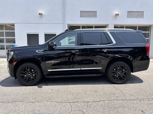 Used 2024 GMC Yukon Denali w/ Max Trailering Package RWD image 2