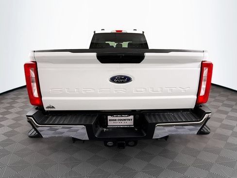 Used 2024 Ford F250 XLT w/ FX4 Off-Road Package AWD/4WD image 6