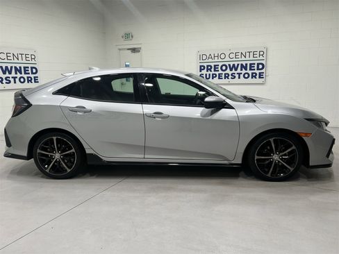 Used 2020 Honda Civic Sport image 9