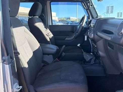 Used 2013 Jeep Wrangler Sport AWD/4WD image 15