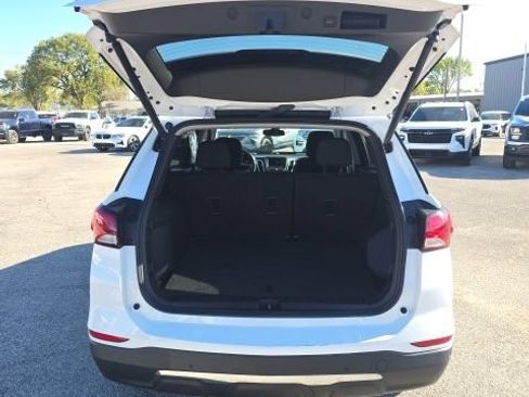 Used 2024 Chevrolet Equinox LT AWD/4WD image 23
