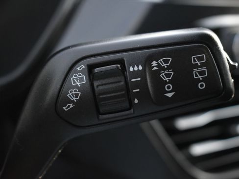 Used 2025 Ford Escape ST-Line image 22