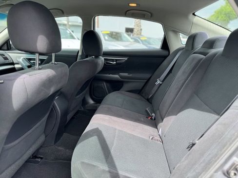 Used 2014 Nissan Altima 2.5 SV image 14