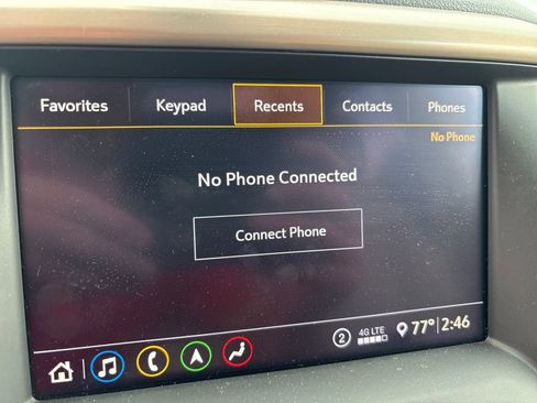 Used 2020 GMC Acadia Denali w/ Technology Package FWD image 31