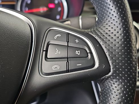 Used 2016 Mercedes-Benz GLC 300 4MATIC image 21