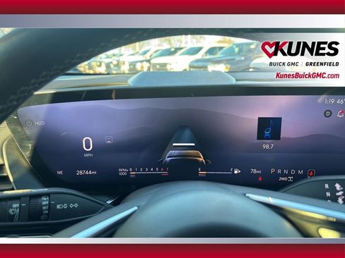 Used 2024 Buick Envision Preferred image 28