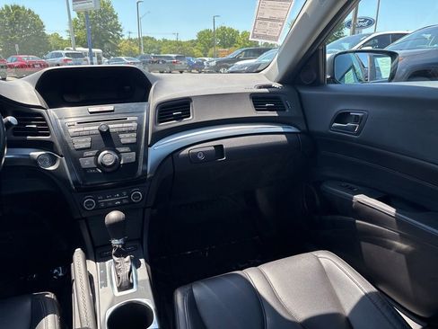 Used 2022 Acura ILX FWD image 10