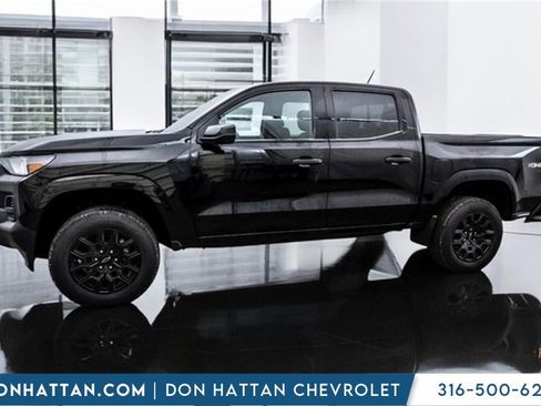 New 2026 Chevrolet Colorado W/T image 2