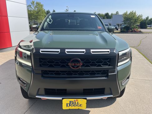 New 2026 Nissan Frontier PRO-4X w/ Pro-4x Convenience Package AWD/4WD image 2