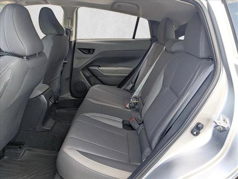 Used 2025 Subaru Crosstrek 2.0i Premium image 15