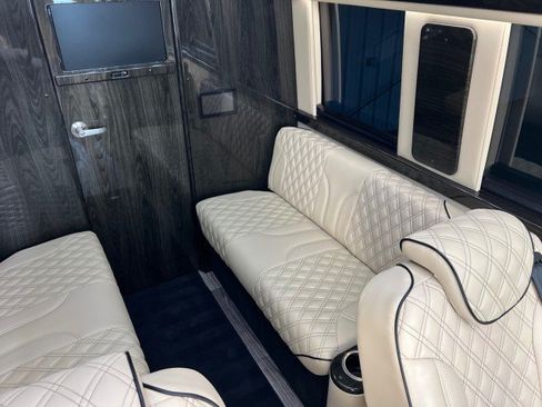 Used 2023 Mercedes-Benz Sprinter 3500 image 15