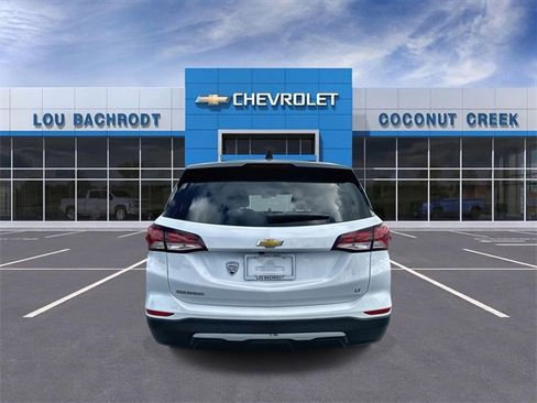 Used 2024 Chevrolet Equinox LT image 7