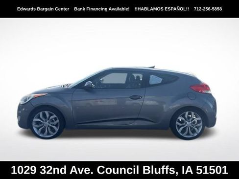 Used 2012 Hyundai Veloster w/ Style Pkg FWD image 4