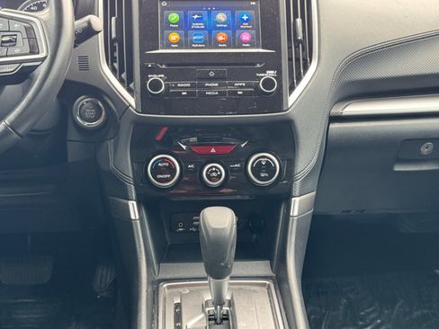 Used 2022 Subaru Forester Premium AWD/4WD image 19