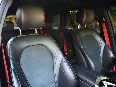 Used 2017 Mercedes-Benz GLC 43 AMG 4MATIC image 36