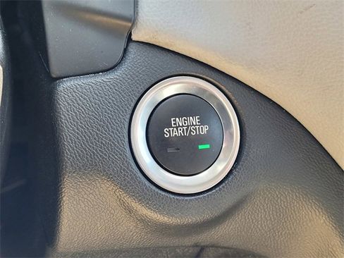 Used 2024 Chevrolet Equinox LT image 18