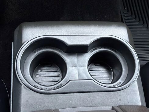 Used 2011 Ford F150 XLT w/ XLT Convenience Pkg image 38