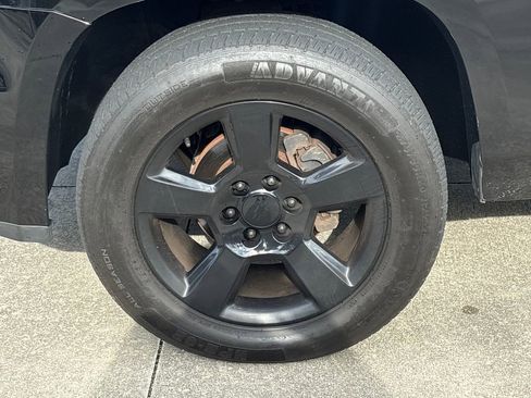 Used 2015 Chevrolet Tahoe 2WD image 12