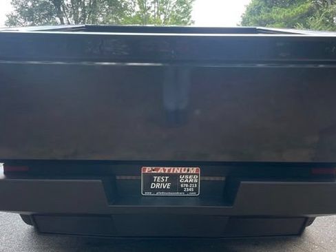 Used 2024 Tesla Cybertruck AWD Crew Cab image 7
