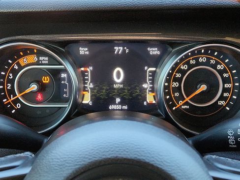 Used 2021 Jeep Wrangler Unlimited Sport image 18