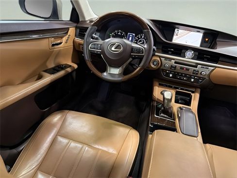 Used 2017 Lexus ES 350 image 27