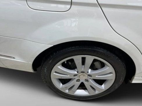 Used 2008 Mercedes-Benz C 300 Sedan image 20