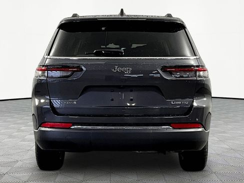 Used 2023 Jeep Grand Cherokee L Laredo AWD/4WD image 5