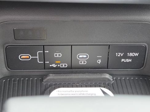 New 2026 Hyundai Kona SEL Sport AWD/4WD image 9