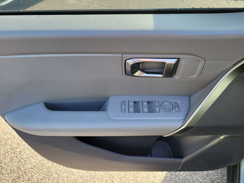 New 2027 Kia Seltos S FWD image 19